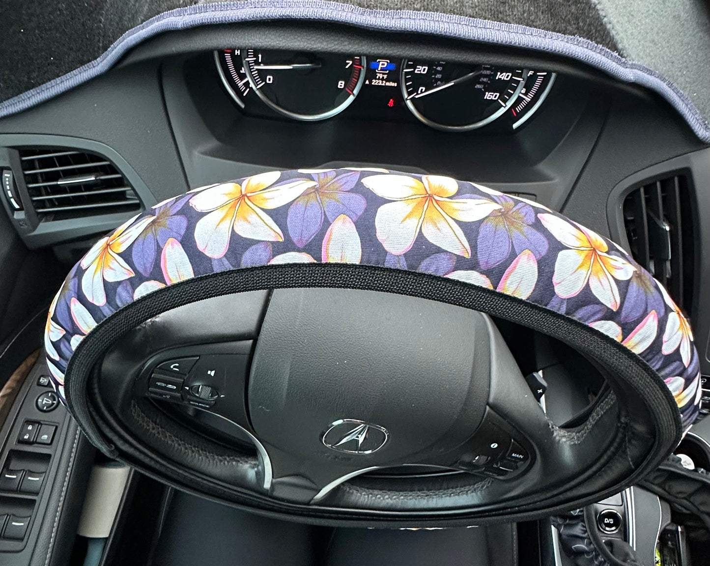 HAWAII KINE STEERING WHEEL COVER