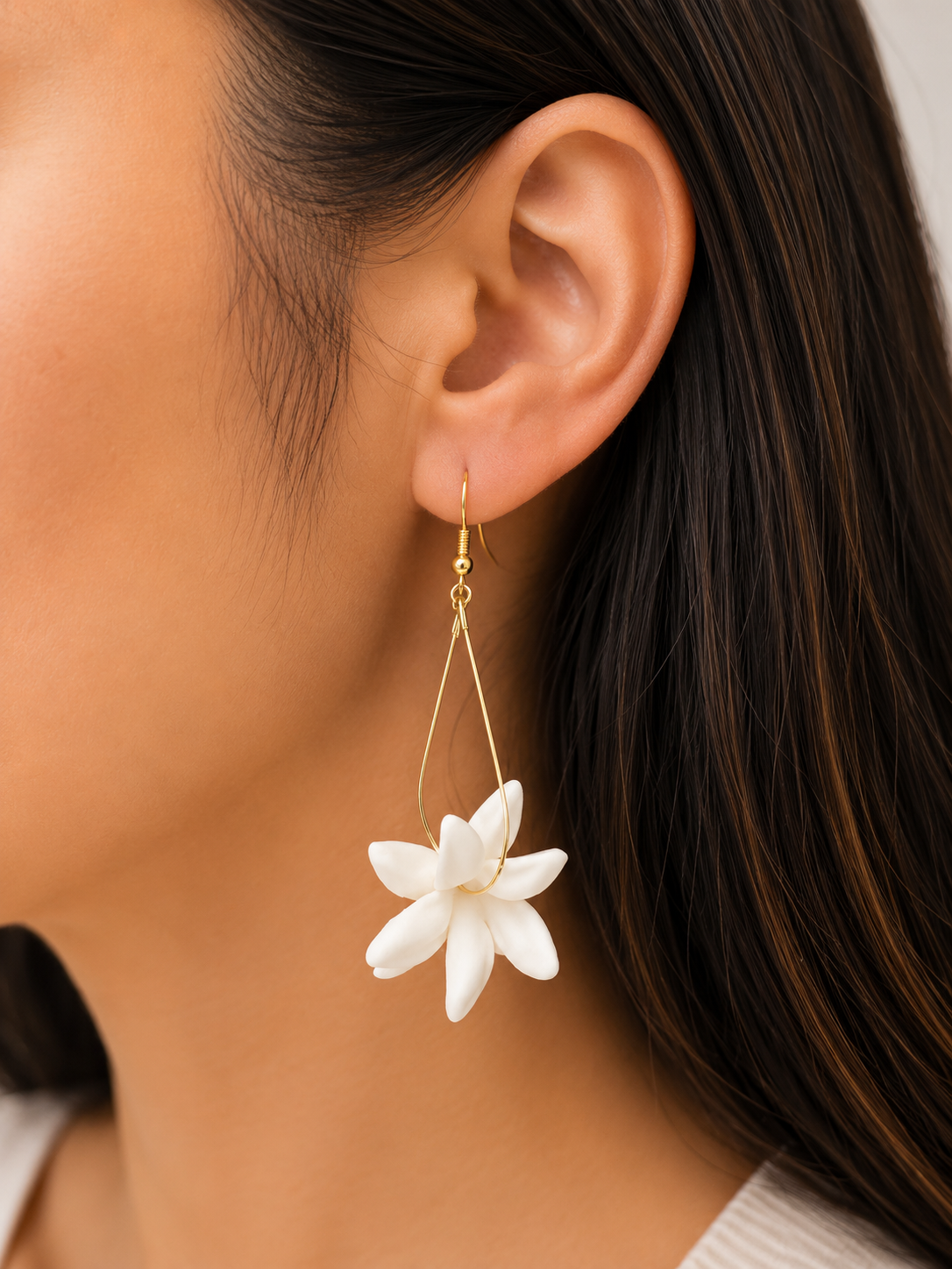TEAR DROP PIKAKE EARRINGS
