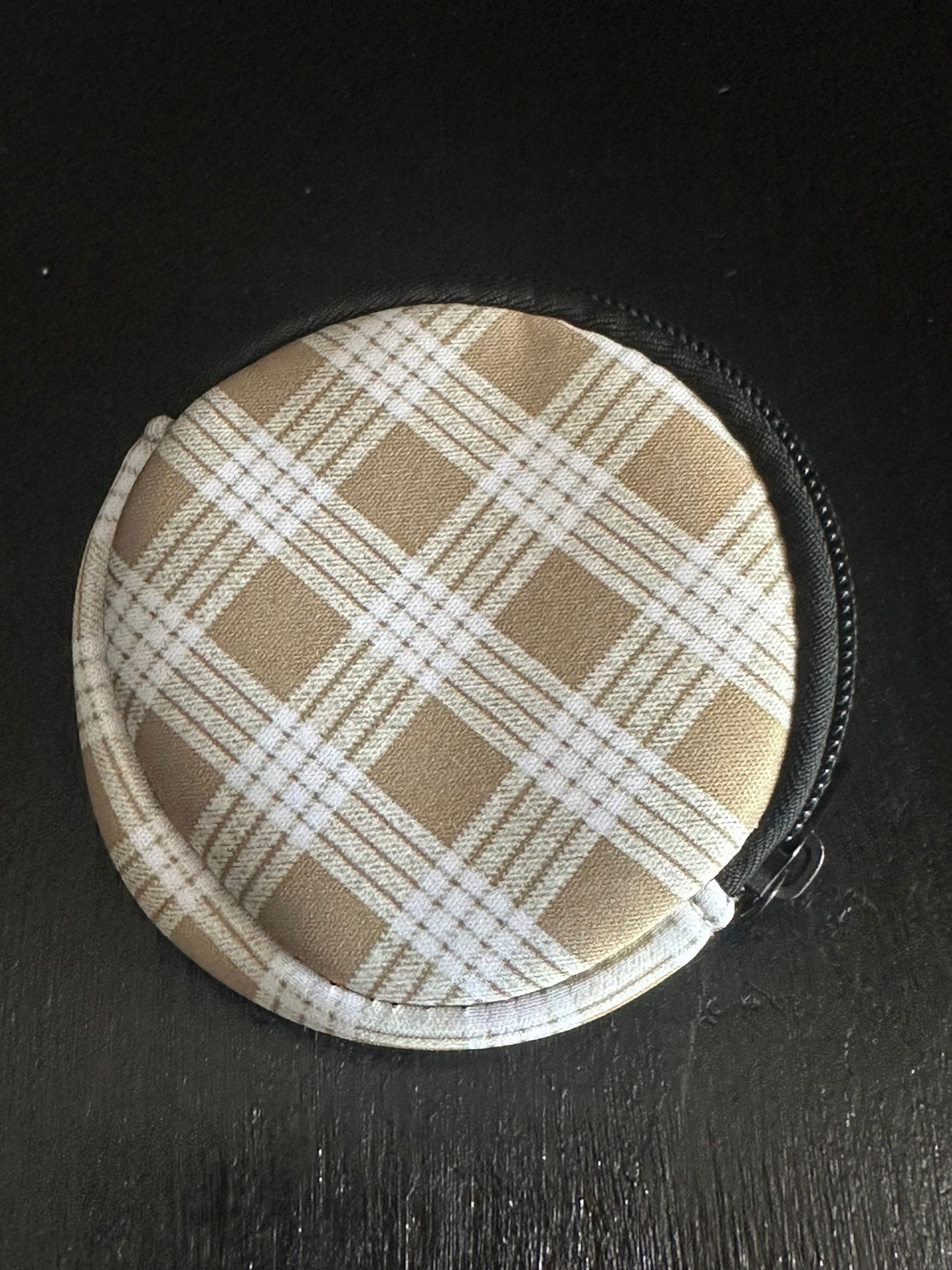 ROUND ZIPPY BAG