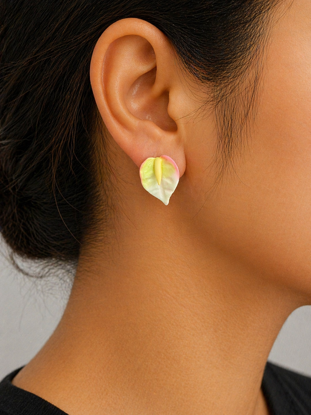 HANALEI ANTHURIUM MINI STUD EARRING